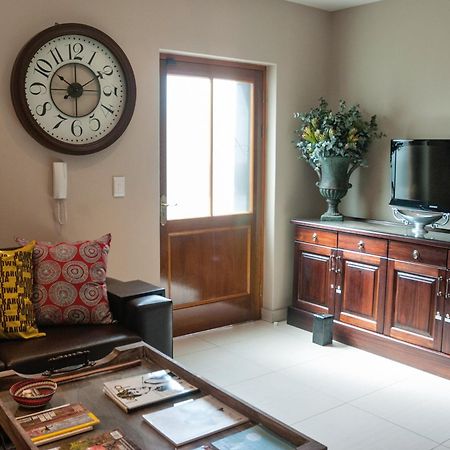 Apartamento de 99 m² en Stellenbosch Central, con 2 habitación Exterior foto