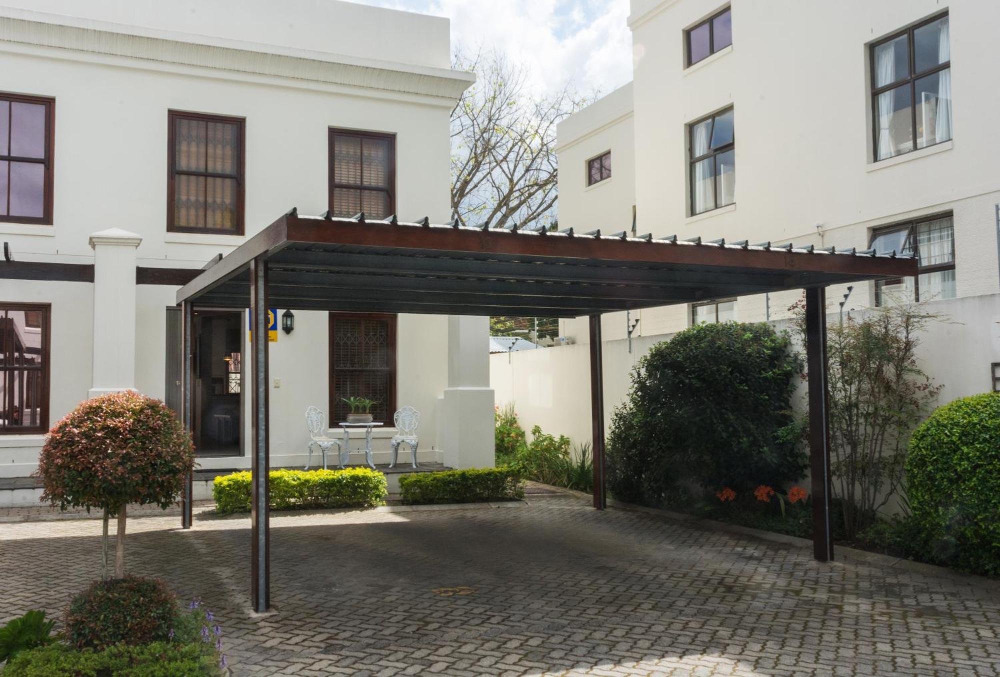 Apartamento de 99 m² en Stellenbosch Central, con 2 habitación Exterior foto