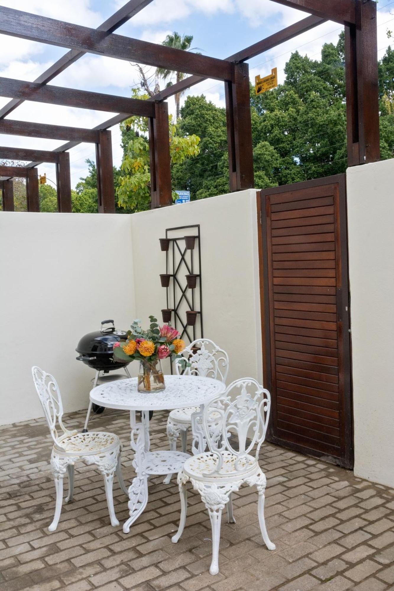 Apartamento de 99 m² en Stellenbosch Central, con 2 habitación Exterior foto