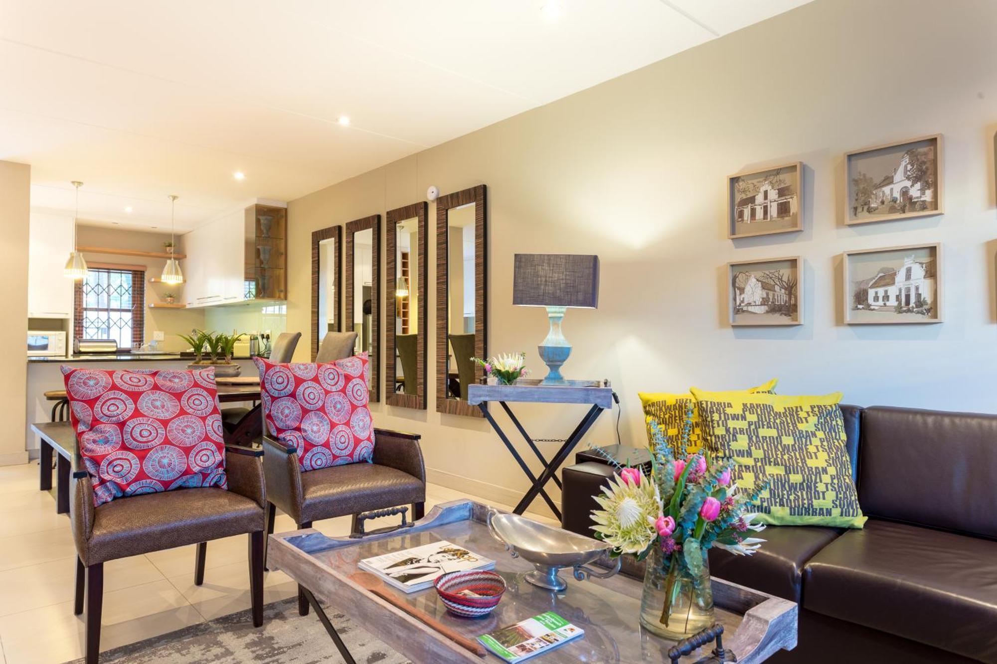 Apartamento de 99 m² en Stellenbosch Central, con 2 habitación Exterior foto