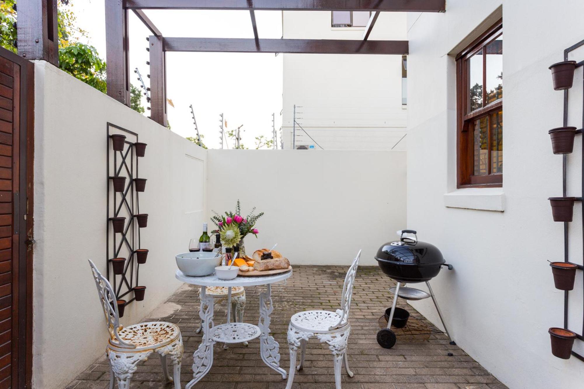Apartamento de 99 m² en Stellenbosch Central, con 2 habitación Exterior foto