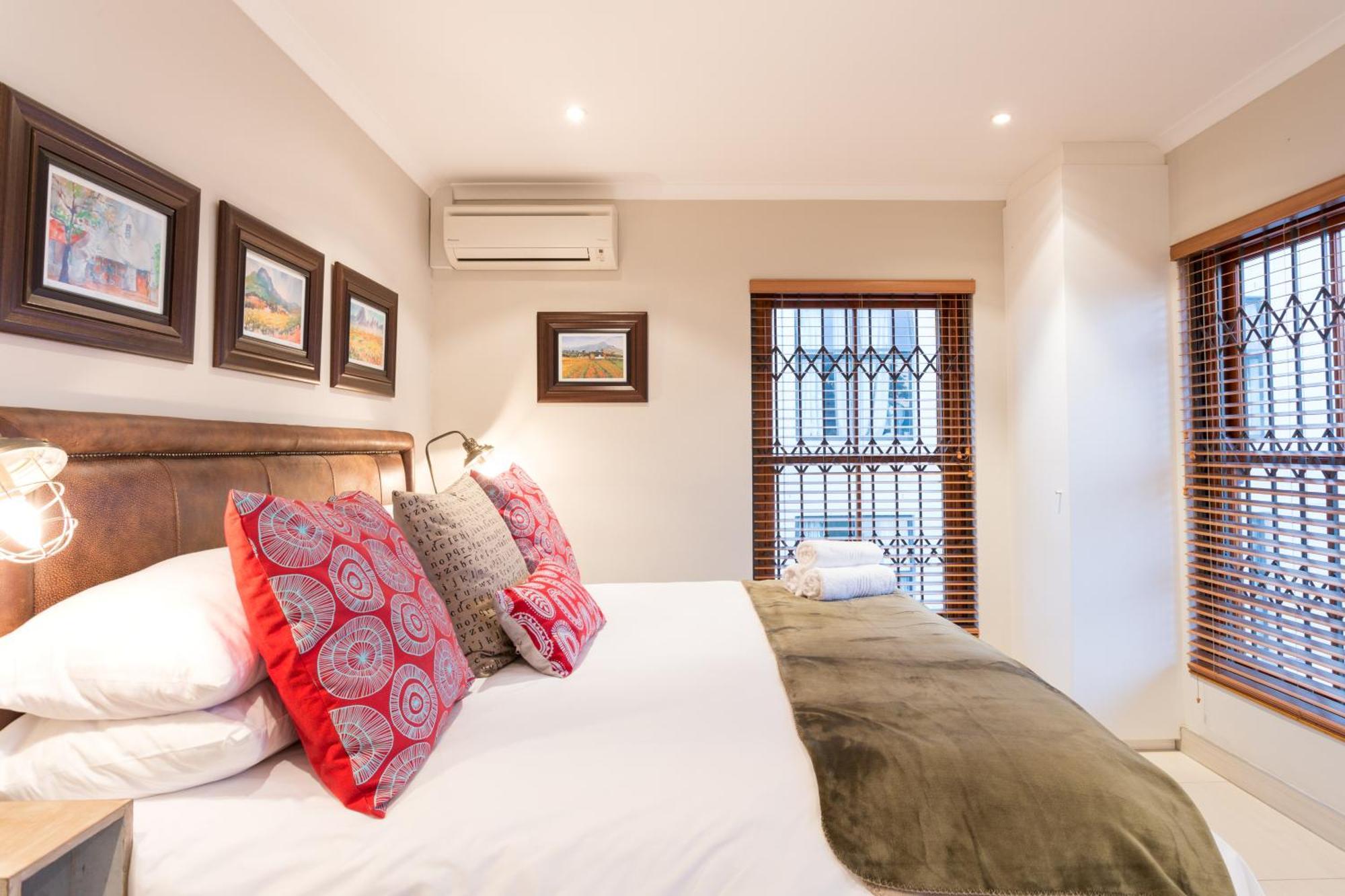 Apartamento de 99 m² en Stellenbosch Central, con 2 habitación Exterior foto