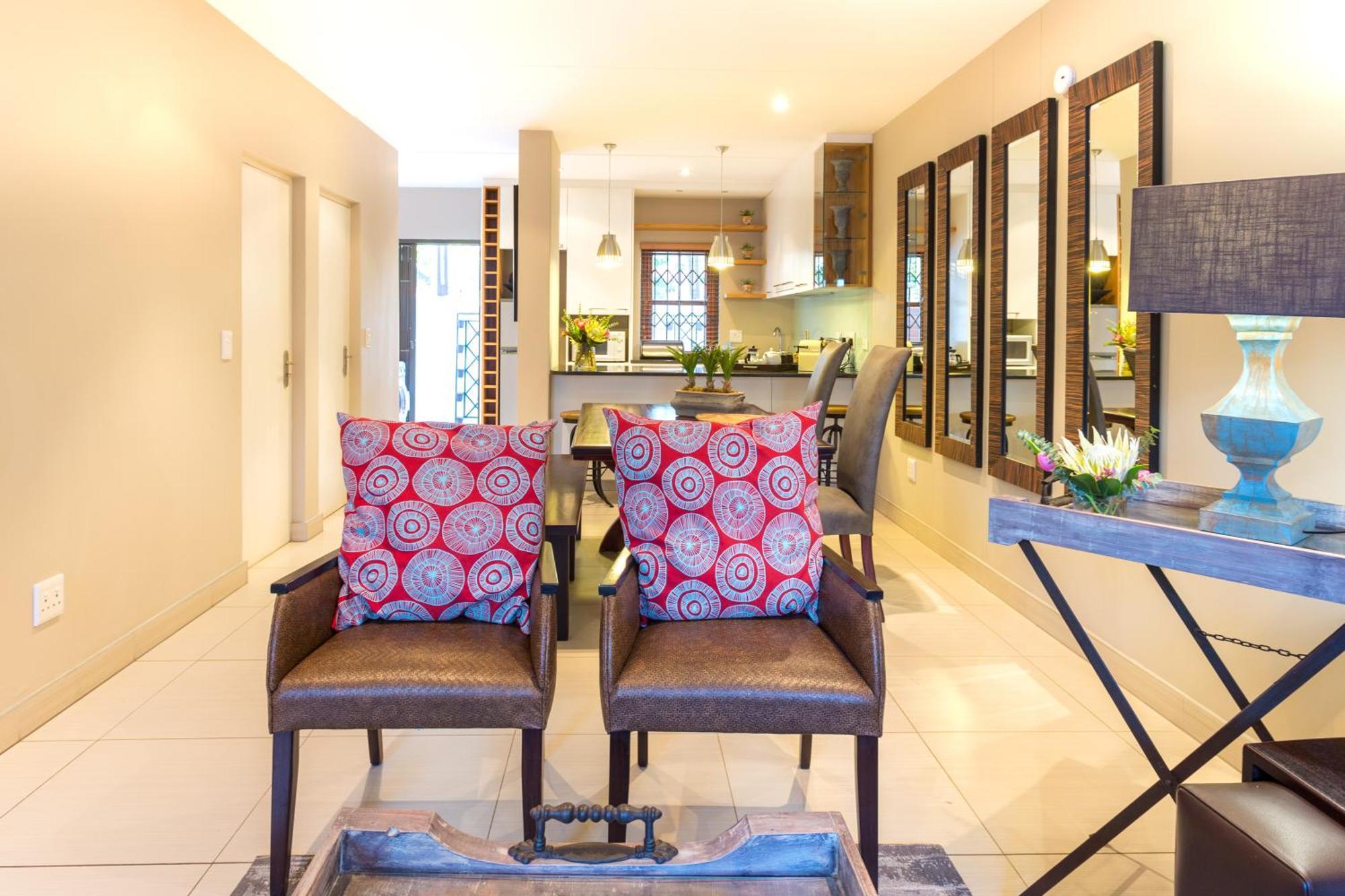 Apartamento de 99 m² en Stellenbosch Central, con 2 habitación Exterior foto